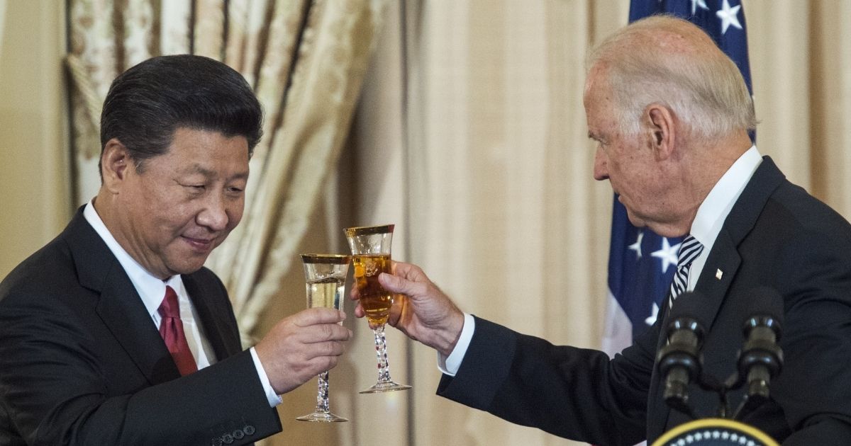 Then-Vice President Joe Biden and Chinese President Xi Jinping toast during a State Luncheon for China on Sept. 25, 2015.