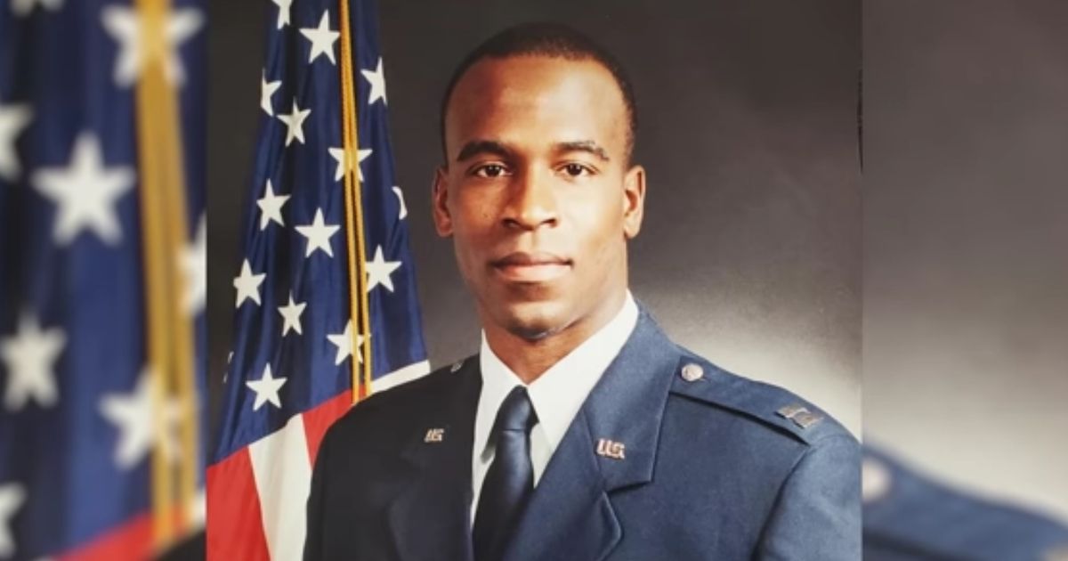 U.S. Air Force veteran and Georgia business owner Kelvin King has announced that he will run for the Republican nomination in the state's 2022 Senate election.