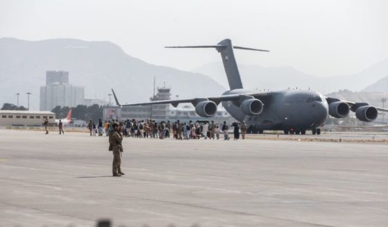 A photo uploaded to Twitter by the U.S. Department of Justice shows a C-17 of the United Arab Emirates.