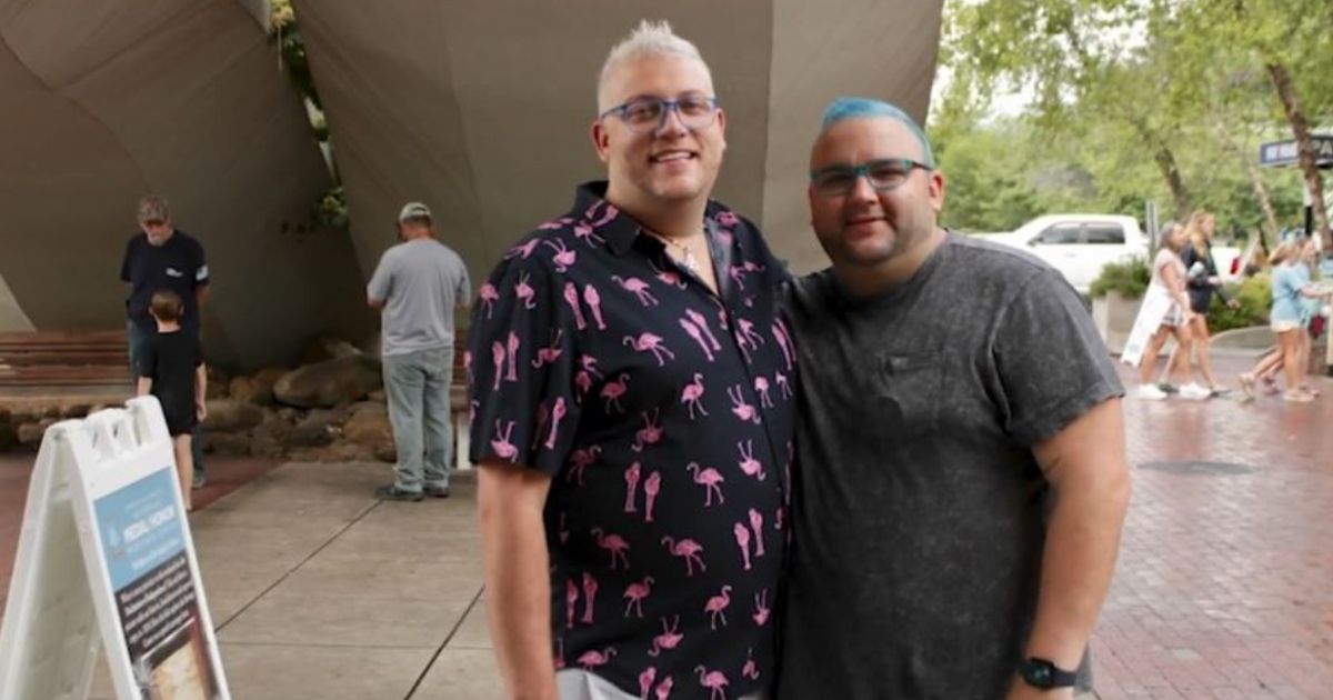 Mike Gill and Coty Heaton have convinced people to leave bad reviews for a Tennessee wedding venue after the venue's owner informed the couple the location did not offer same-sex marriage ceremonies.