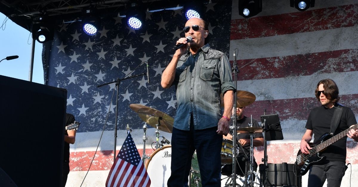 Singer Lee Greenwood performs on stage during a Sept. 10 "Helping A Hero" concert and presentation in Hendersonville, Tennessee, for veterans and their familes. 