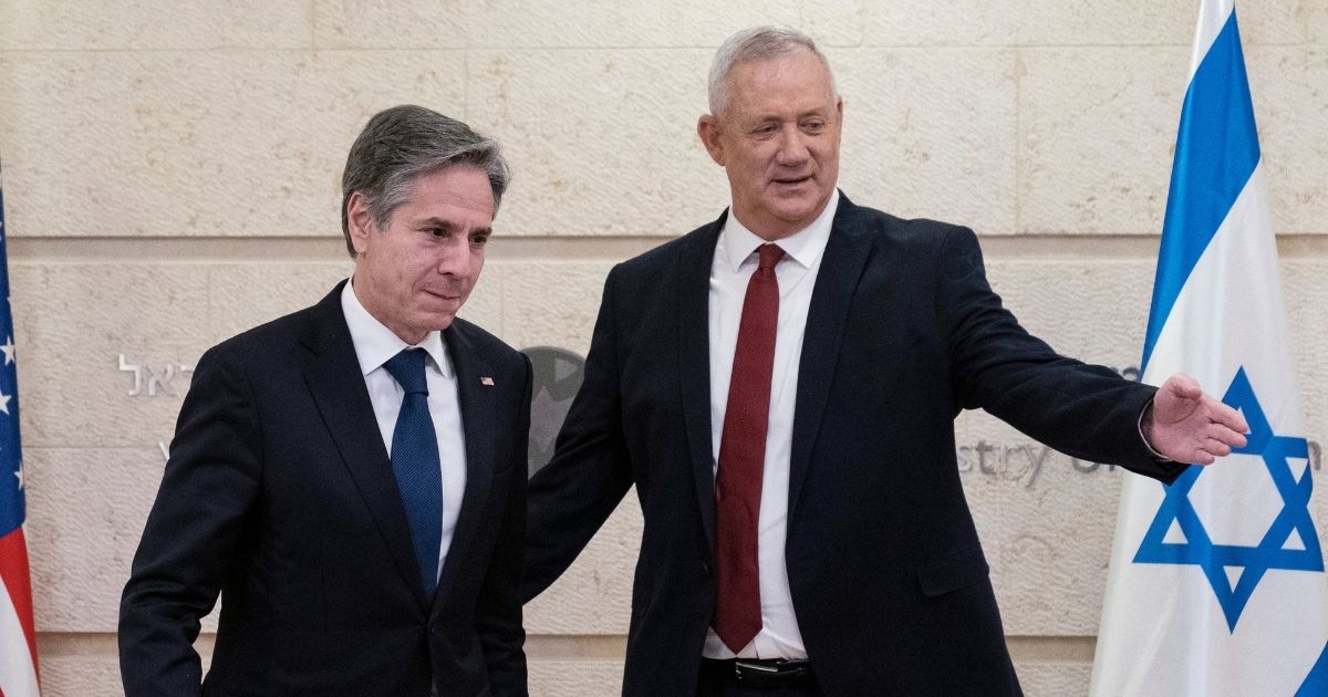 Secretary of State Antony Blinken, left, and Defense Minister Benny Gantz prepare for their meeting with the Ministry of Foreign Affairs in Jerusalem, Israel, on May 25.