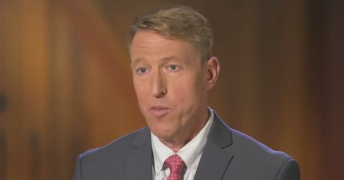 Former Border Patrol Chief Rodney Scott speaks with Fox News' Bret Baier on Tuesday.