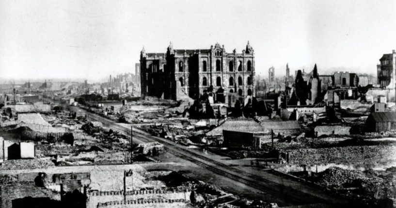 A photo shows the remains of the Chicago Court House and downtown area after the Great Chicago Fire.
