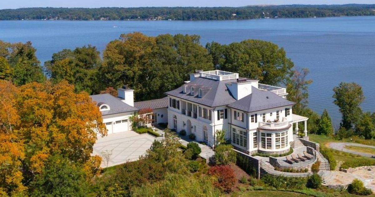 Part of George Washington's Mount Vernon estate has sold for $50 million.