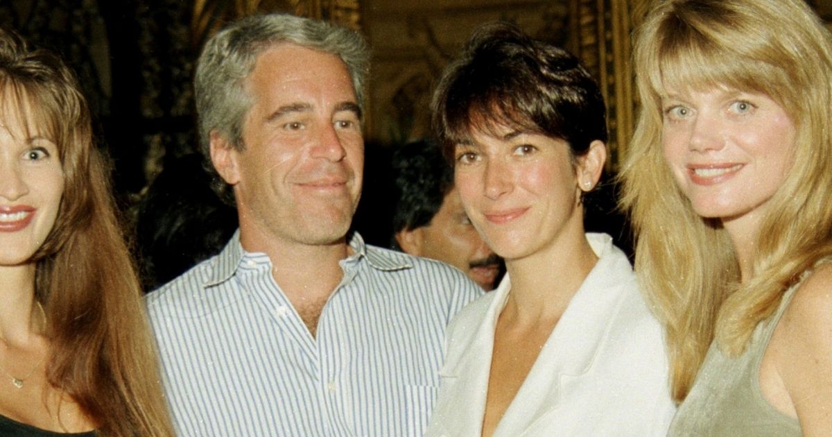 Deborah Blohm, Jeffrey Epstein, Ghislaine Maxwell and Gwendolyn Beck at a party at the Mar-a-Lago club, in Palm Beach, Florida, in 1995.