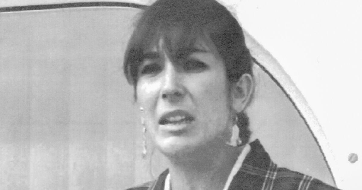 Ghislaine Maxwell, daughter of late British publisher Robert Maxwell, reads a statement expressing her family's gratitude to Spanish authorities after recovery of his body, in Nov. 7, 1991, in Tenerife, Spain.