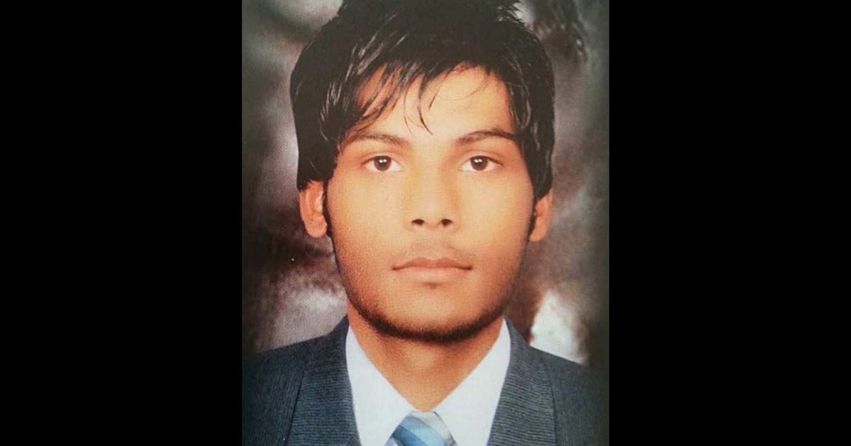 Akash Bashir, a security guard who was killed preventing a suicide bomber from entering a Pakistani church in 2015, has been declared a servant of God by the Vatican.