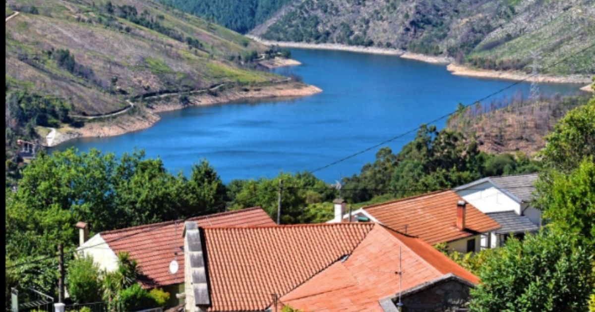Five years ago the Alto Lindoso reservoir in Spain was full, but a recent drought has the water receding, revealing a lost village.