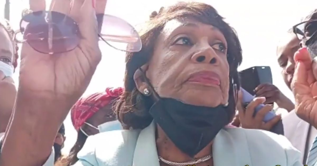 On Friday, Democratic Rep. Maxine Waters spoke to a group of mostly homeless people in Los Angeles, California, telling them to "go home" after the crowd became agitated for not receiving the help they expected at the event.