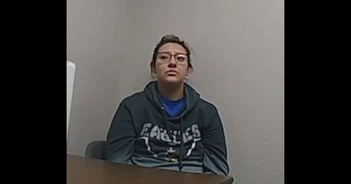 Alexis Avila, the teen mother accused of abandoning her newborn son in a New Mexico dumpster, is now asking to be allowed to see the child.