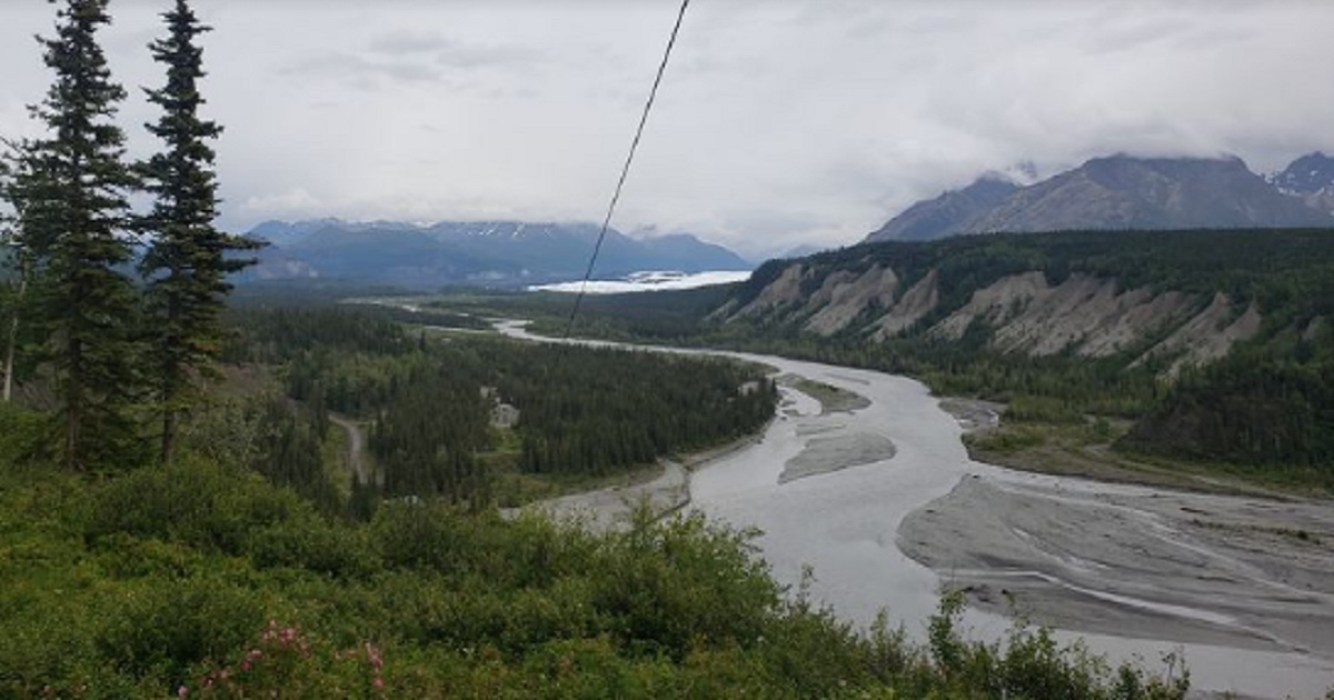 A stretch of the Matanuska River in Alaska, about 100 miles south of Anchorage, was the scene of a rescue Saturday night of a man, a woman and a baby who were aboard a plane that crashed.
