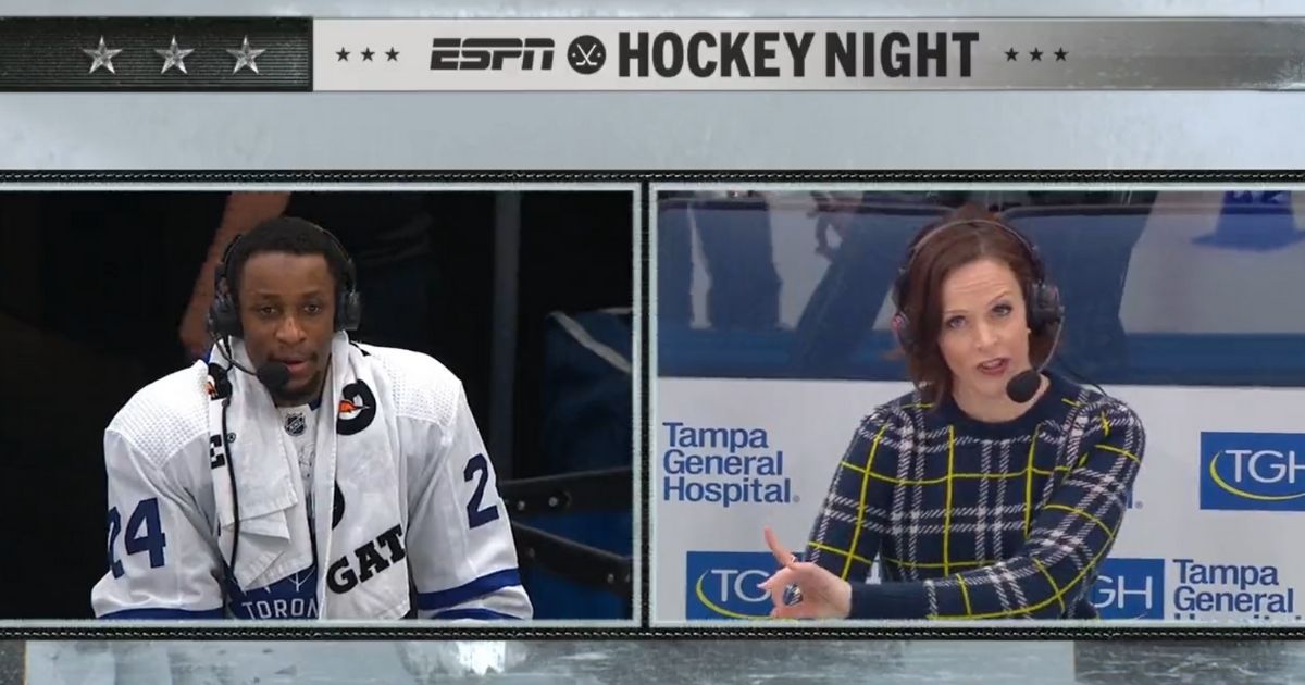ESPN's Leah Hextall interviews Toronto Maple Leafs forward Wayne Simmonds.