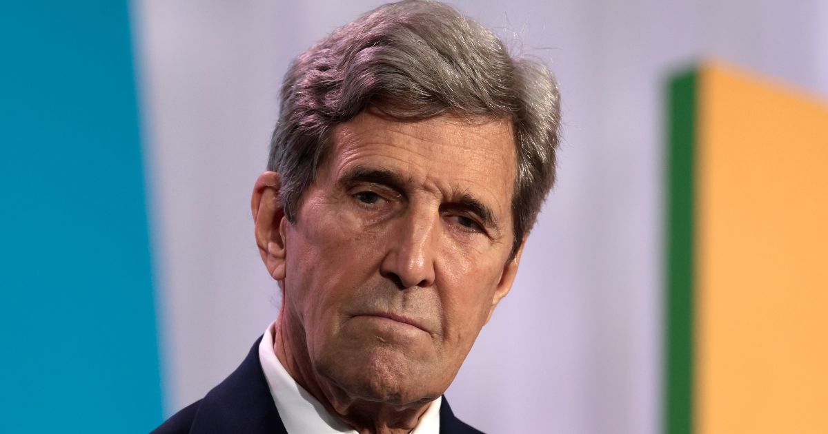 Special Presidential Envoy for Climate John Kerry prepares to the sign the "International Coalition to Connect Marine Protected Areas" at the CEO Summit of the Americas in Los Angeles, California, on June 9.