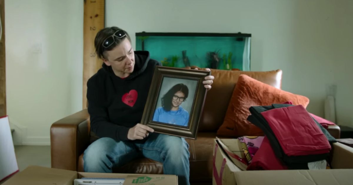 Jeannette Cooper shows a picture of her daughter, Sophia, of whom she lost custody for believing that biological girls cannot be boys.