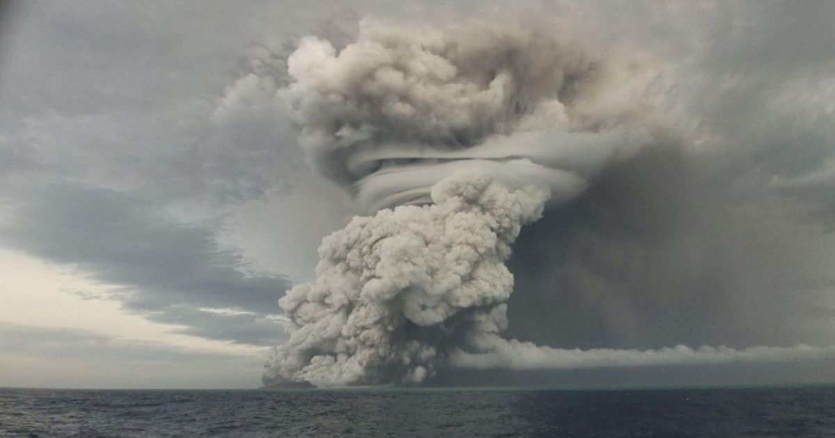 The Hunga Tonga Hunga Ha'apai volcano erupts on Jan. 15.