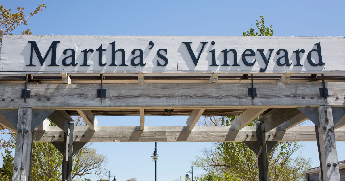 As Illegals Arrive in Martha's Vineyard, Here's How Many Could Fit in