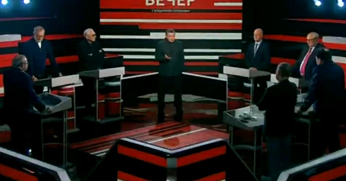 Panelists on Russia's NTV discuss Ukraine.