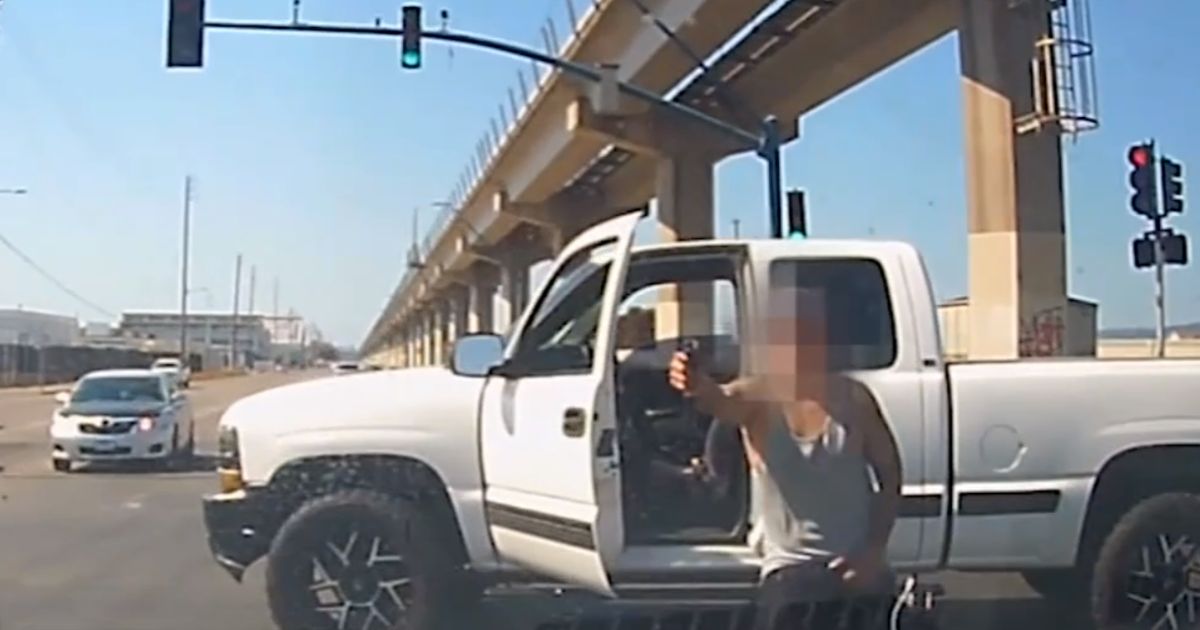 A road rage incident in Oakland, California, was captured on a driver's dashcam recorder.