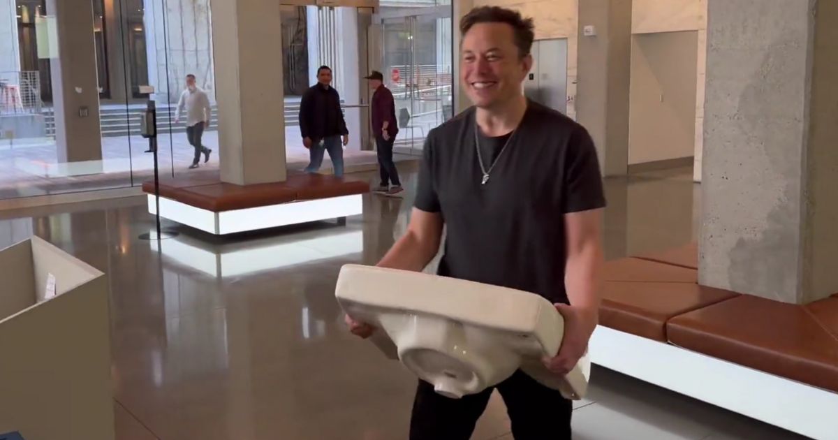 "Entering Twitter HQ –let that sink in!" Elon Musk posted, along with a video showing him walking into Twitter's San Francisco headquarters Wednesday carrying a sink.
