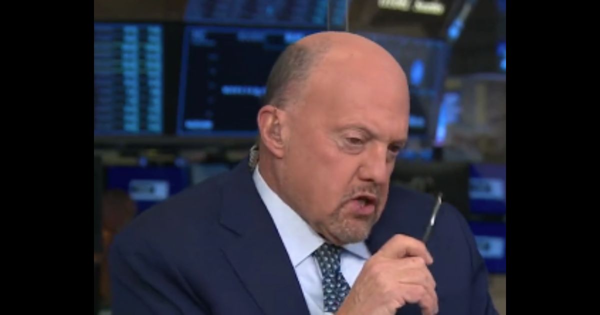 CNBC stock market analyst Jim Cramer grew emotional as he took responsibility for his own poor advice to purchase Meta stock on Thursday.