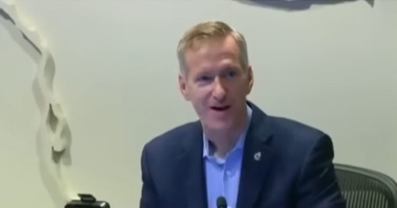 Portland Mayor Ted Wheeler laughed off the concerns of Portland resident Gillian Rose when she voiced her concerns over the homeless crisis in the city during a recent city council meeting.
