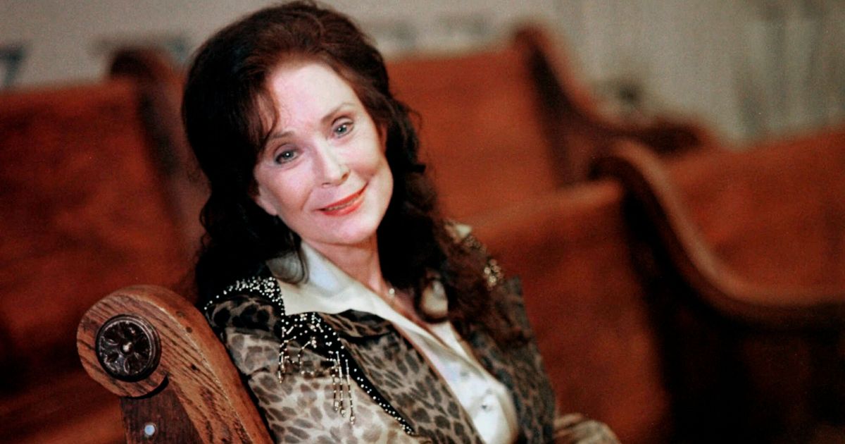 Country music great Loretta Lynn pictured in a 2000 photo in Nashville.