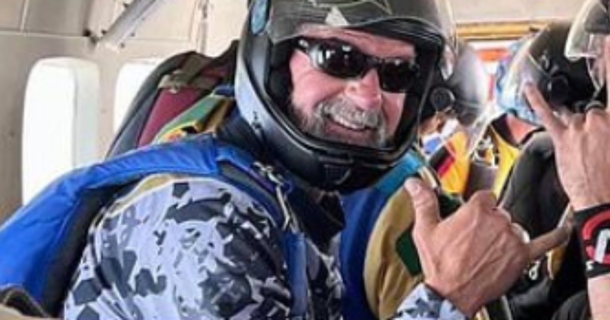 Richard Sheffield died in a skydiving accident in Tennessee.