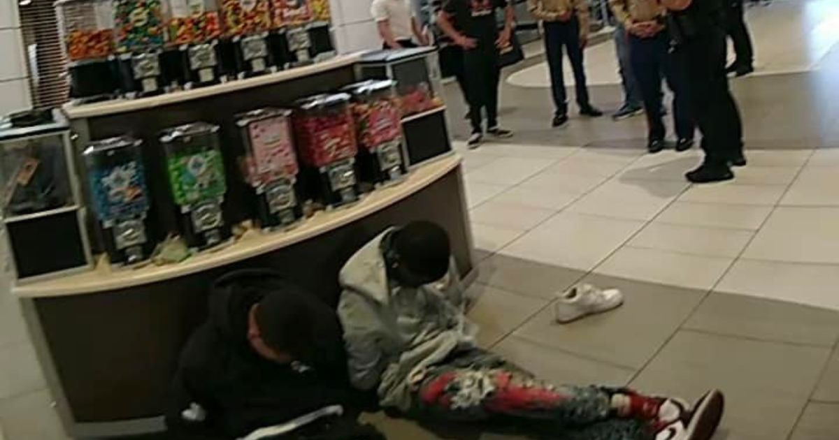 Suspects were arrested in Texas after allegedly trying to steal from a mall in California.
