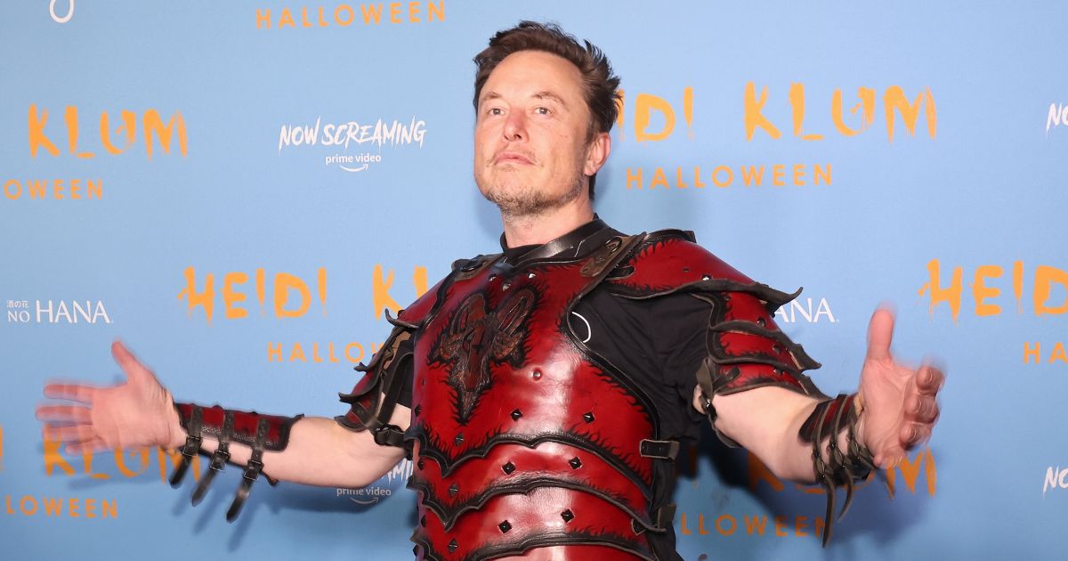 Elon Musk attends Heidi Klum's 2022 Hallowe'en Party at Sake No Hana at Moxy LES on October 31, 2022 in New York City.