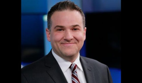 Alan Komissaroff of Fox News died of a heart attack.