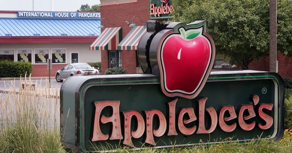 An Applebee's restaurant is pictured in Elgin, Illinois, on July 16, 2007.