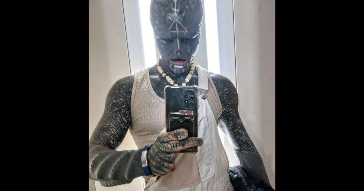 Anthony Loffredo is transforming himself through the "Black Alien Project."