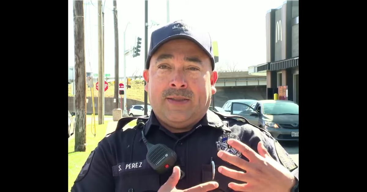 Officer Sergio Perez of the Dallas Police Department performed CPR on a 1-year-old boy on Jan. 10.