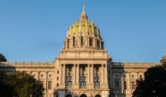 The above image is of the Pennsylvania state capitol.