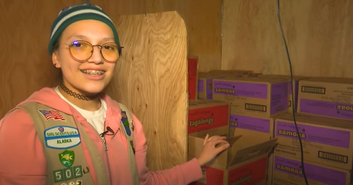 Girl Scout Kaela Malchoff, 17, has found success with her cookie sales technique in Anchorage, Alaska.