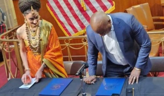 On. Jan 12, Newark, New Jersey, officials signed a “sister city” agreement with the United States of Kailasa, a city that doesn't exist.