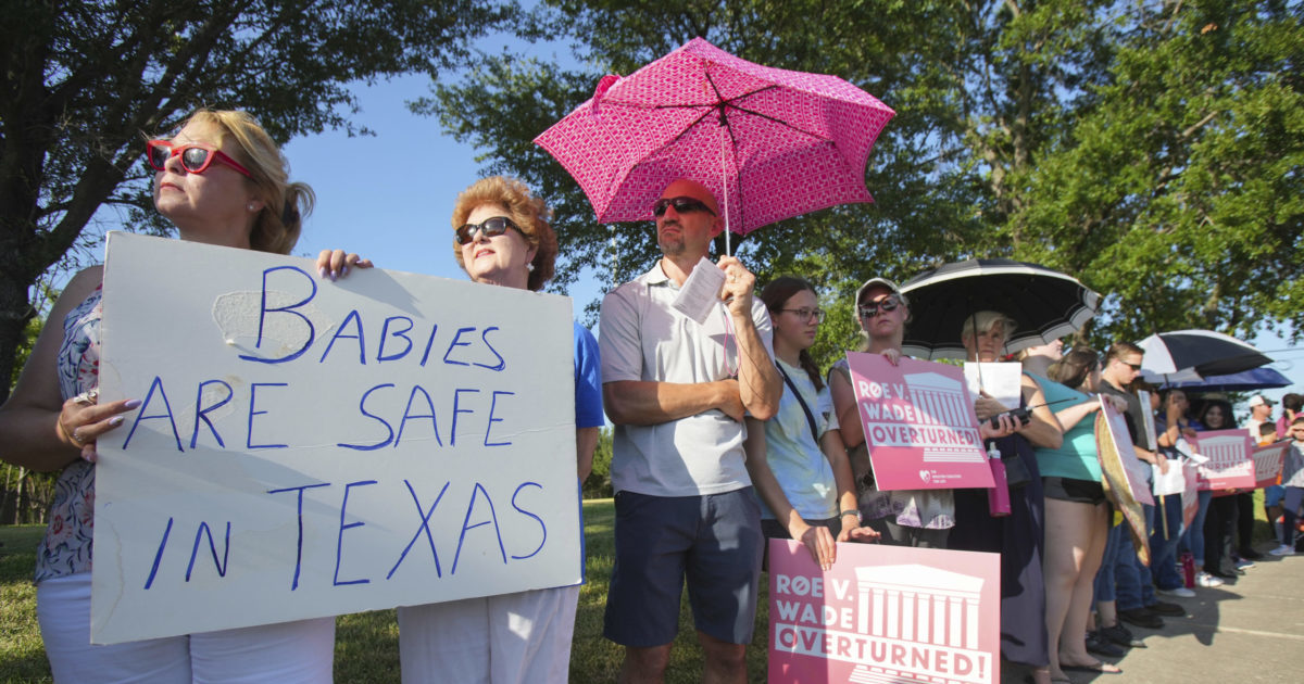 Pro-life demonstrators in Texas