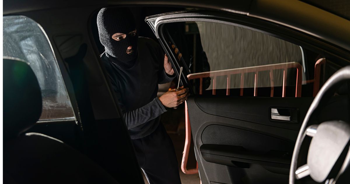 Car thieves have found yet another way to steal vehicles, taking advantage of a vulnerability in keyless entry systems.