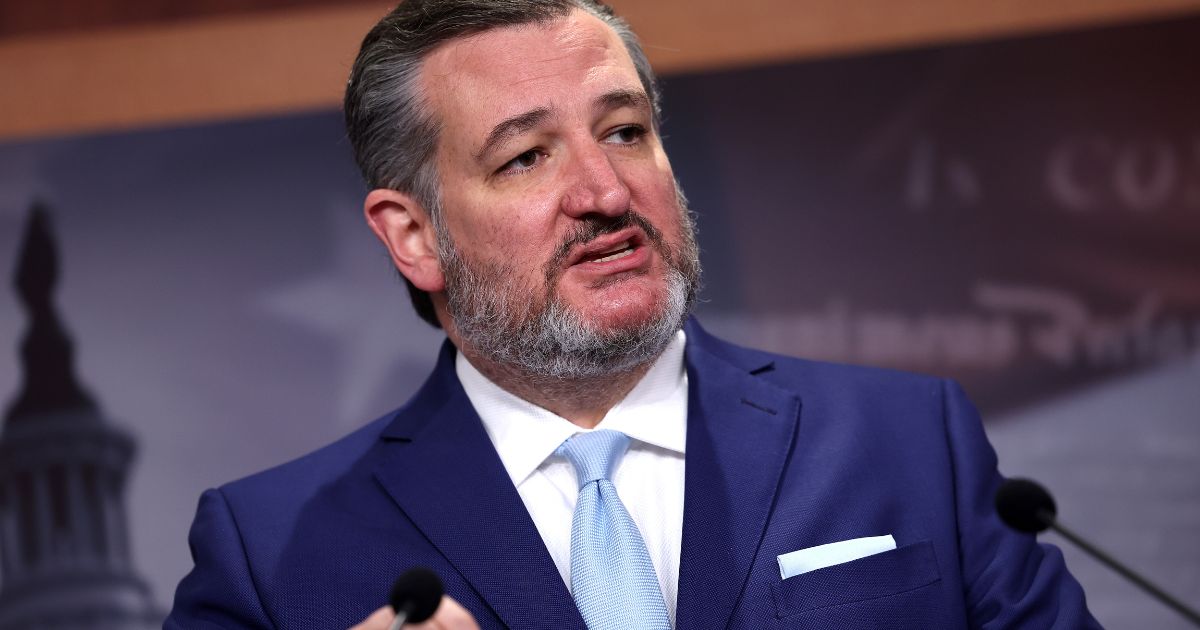 Ted Cruz tells Anheuser-Busch CEO to comply by deadline.