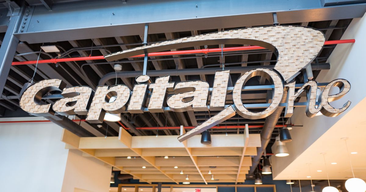 Banking Commission Freezes Deposits at Capital One