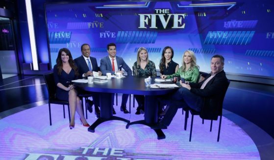 Jenna Bush Hager and Barbara Bush (C) join the hosts of the "The Five", Kimberly Guilfoyle, Juan Williams, Jesse Watters, Dana Perino and Greg Gutfeld at Fox News Studios on November 13, 2017 in New York City.