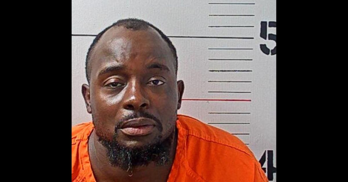 Clifford Wright was arrested after allegedly breaking into a home in Tennessee.