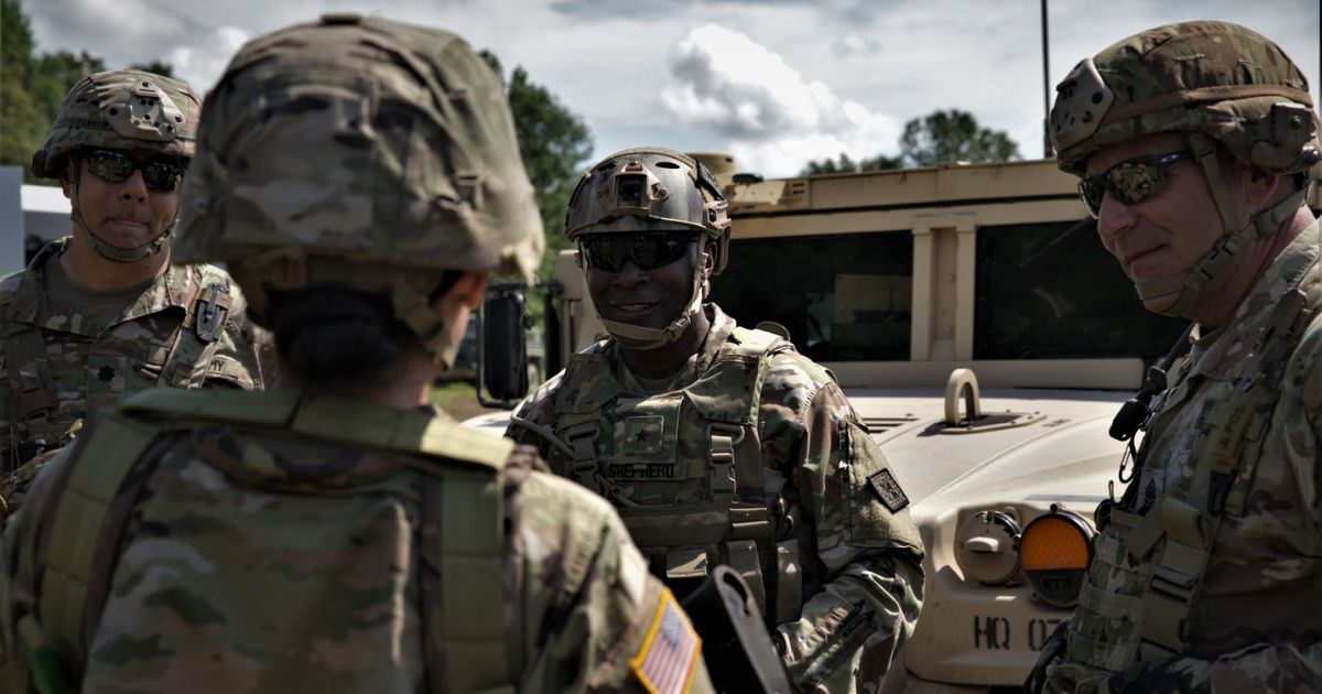 soldiers of the 142nd Field Artillery Brigade