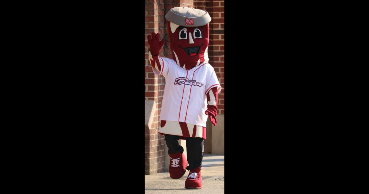 This Twitter screen shot shows the Macon Bacon mascot.