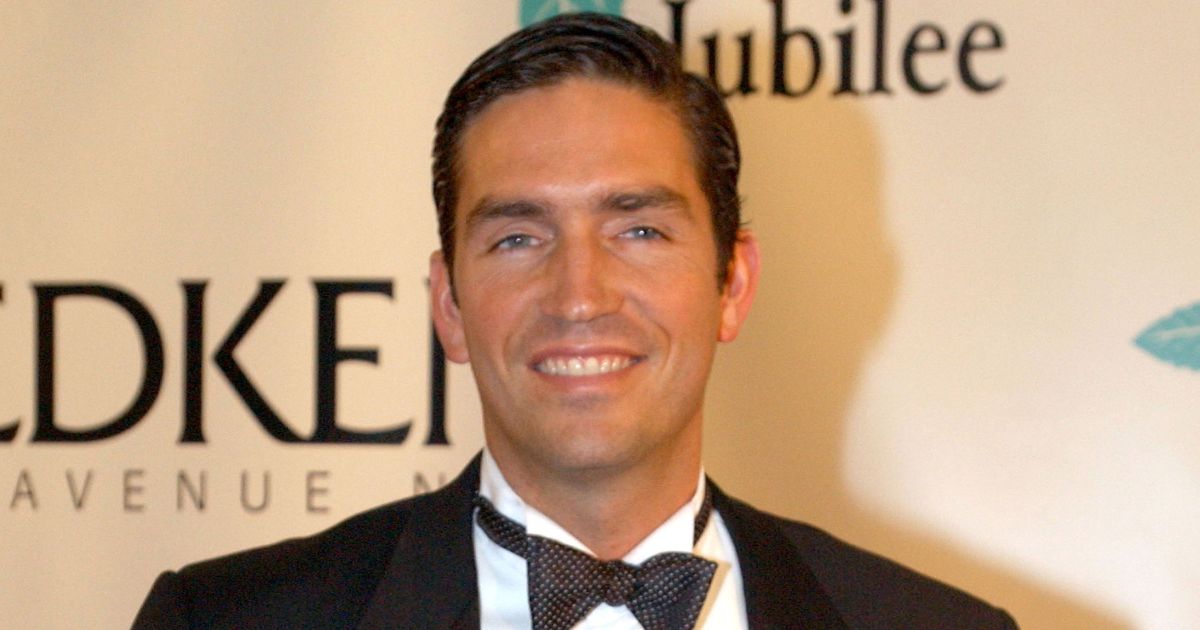 Jim Caviezel Attends The 6Th Annual Mint Jubilee Benefit For Louisville's James Graham Brown Cancer Center And The Mint Jubilee Cancer Resource Center in Louisville, Kentucky on May 3, 2002.