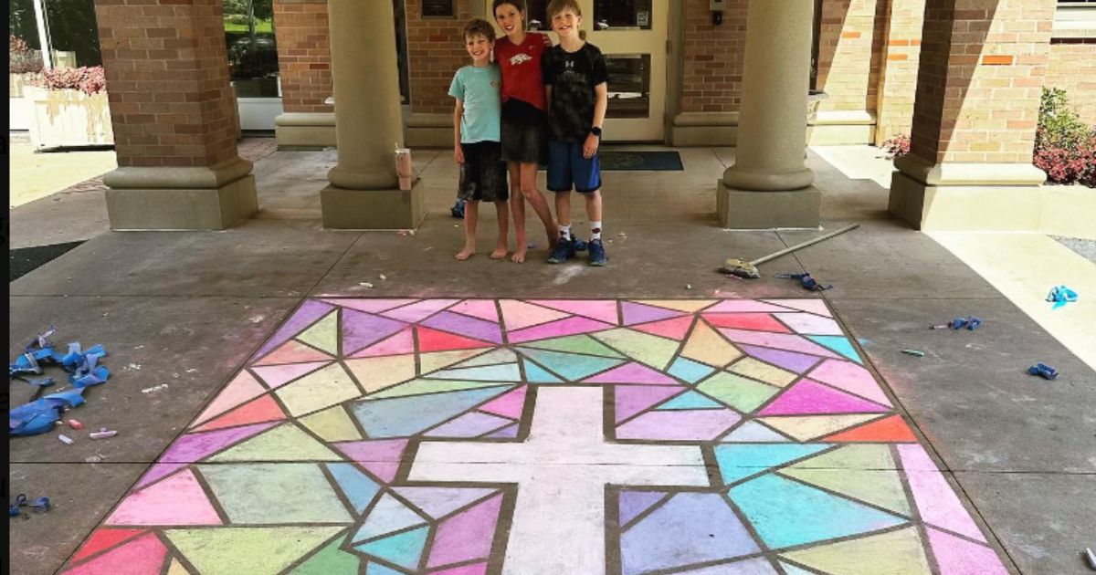 Sarah Huckabee Sanders addresses demand to remove kids’ chalk cross from Arkansas Governor’s Mansion.