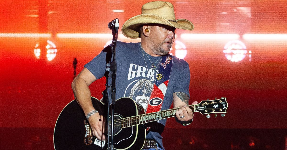 Jason Aldean performs onstage at Country Thunder Wisconsin - Day 3 on Saturday, in Twin Lakes, Wisconsin.