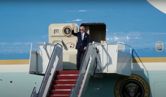 Joe Biden touches down for the NATO Summit in Vilnius Airport, Lithuania, before being given instructions for seemingly every task he did at the Summit on Monday.