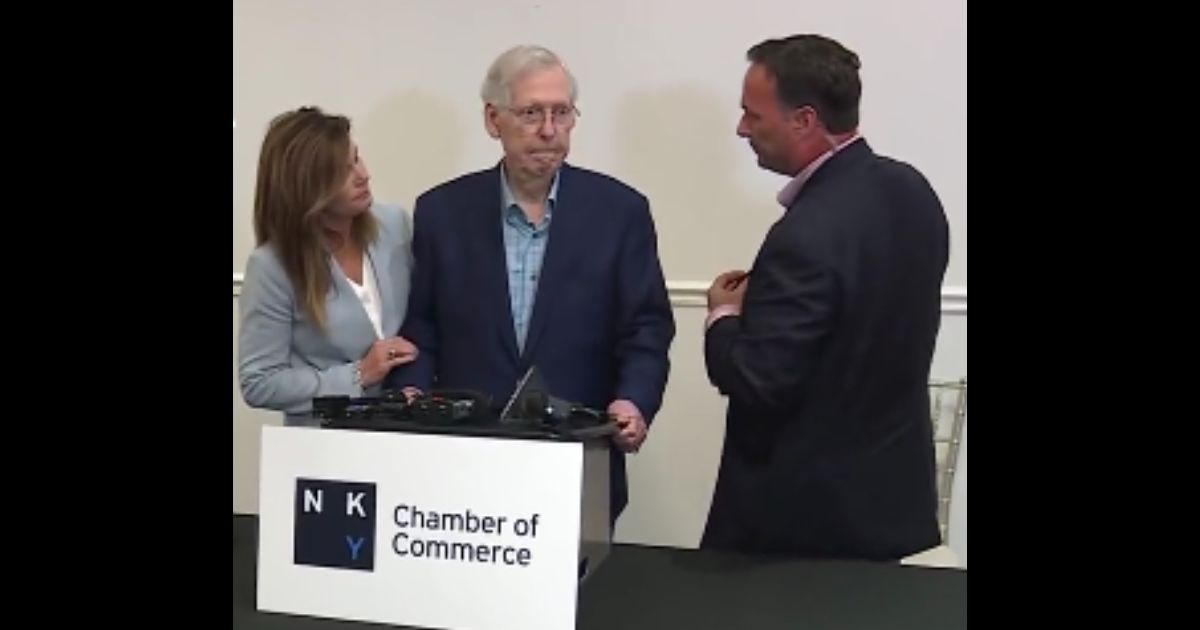 Senate Minority Leader Mitch McConnell apparently experienced another health episode during a news conference in Covington, Kentucky, on Wednesday.